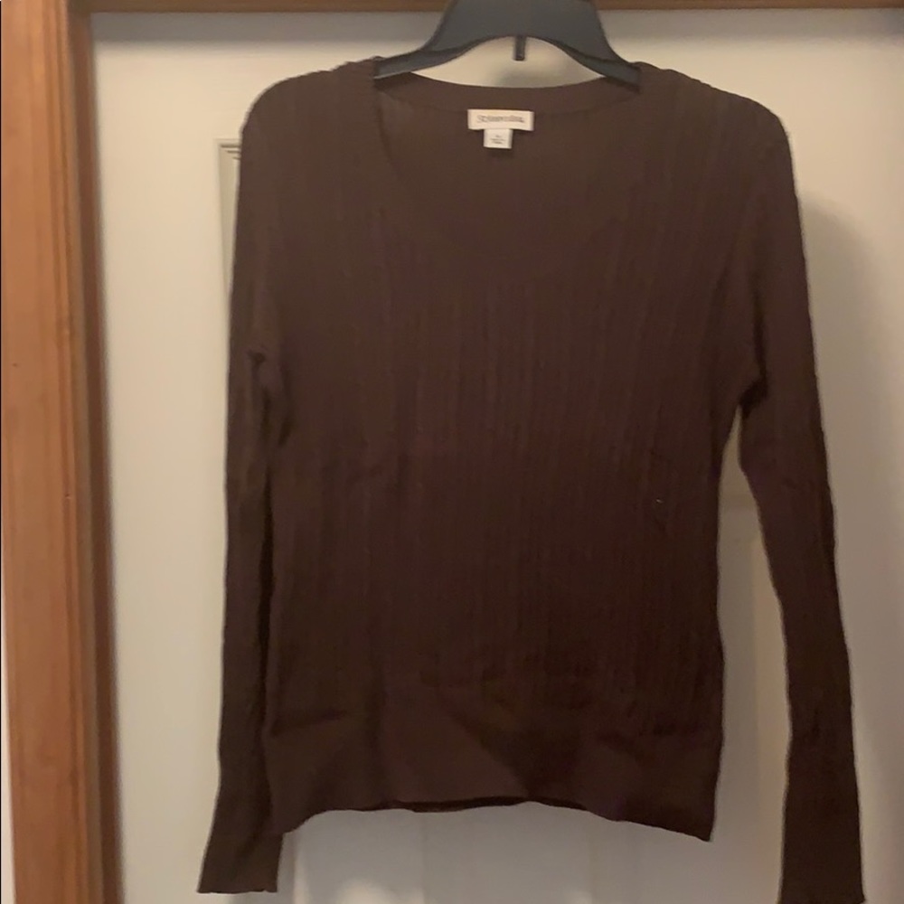 Brown sweater